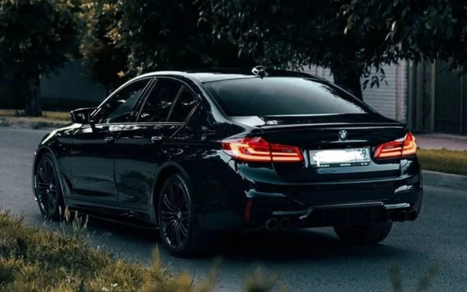 BMW 540i — фото 4