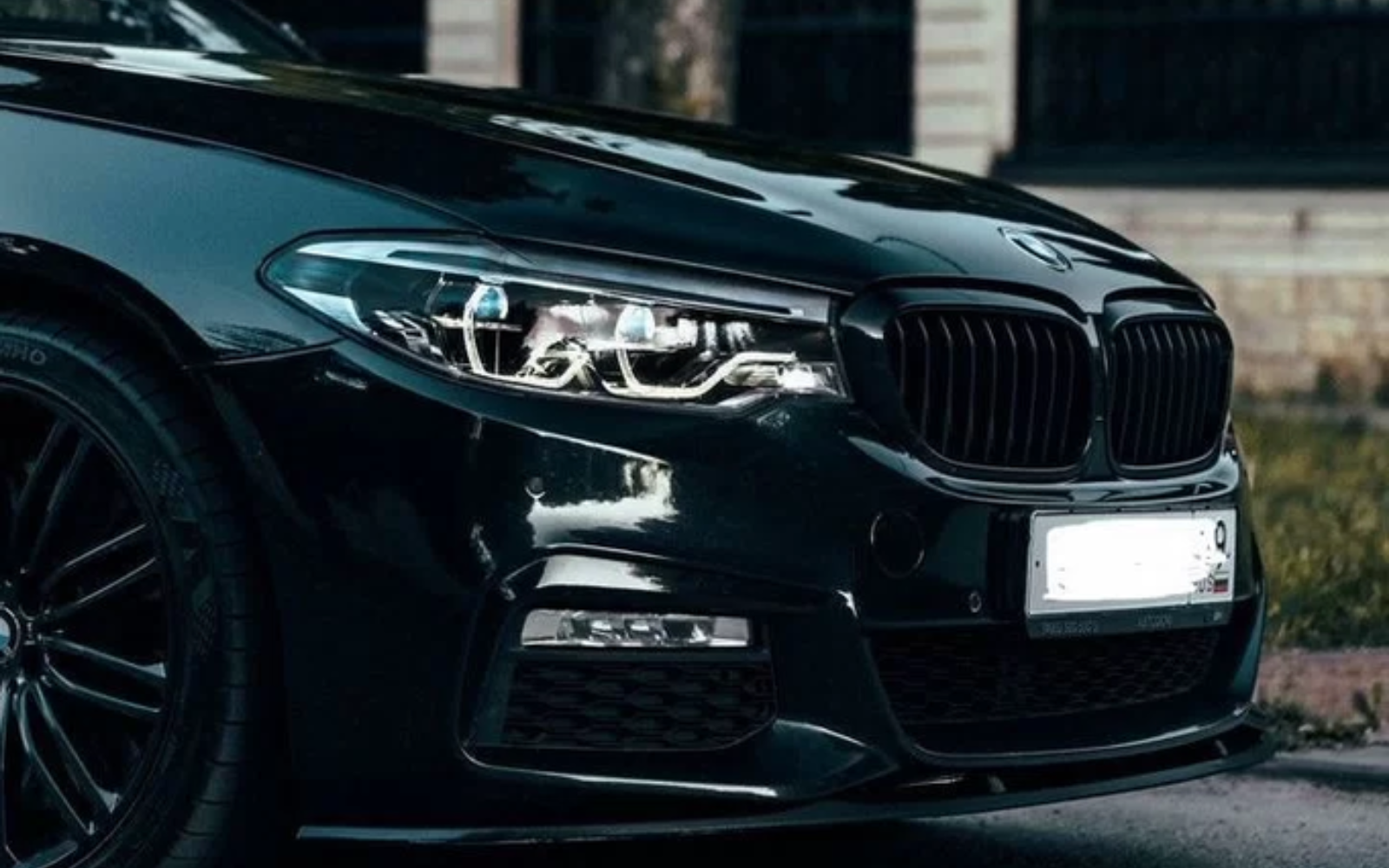 BMW 540i — фото 7